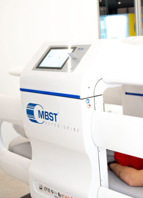 banner de dispositivos de fisioterapia e equipamentos clínicos para tratamento e reabilitação